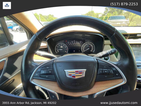 2018 Cadillac XT5 Platinum