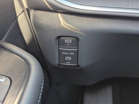 2025 Nissan Armada SV