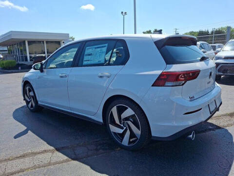 2025 Volkswagen Golf GTI S