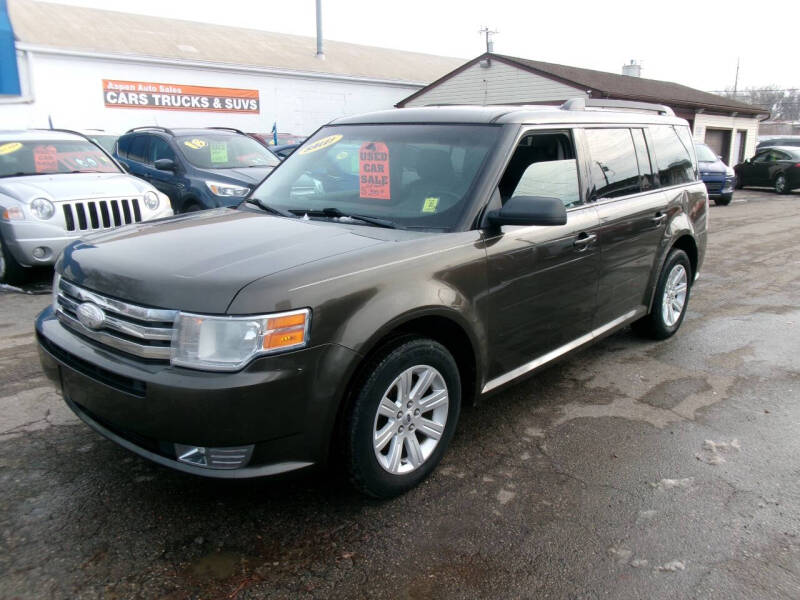 2011 Ford Flex SE's photo
