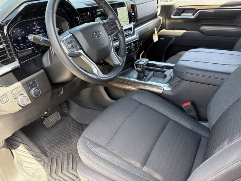2025 Chevrolet Silverado 1500