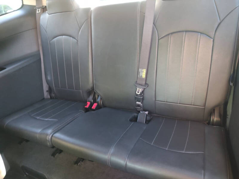 2017 Buick Enclave Leather