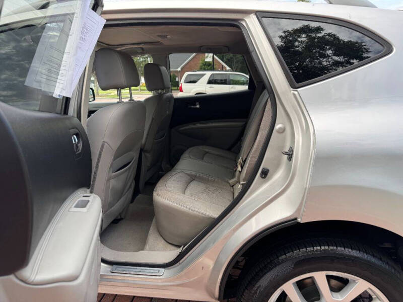 2012 Nissan Rogue SV w/SL Package