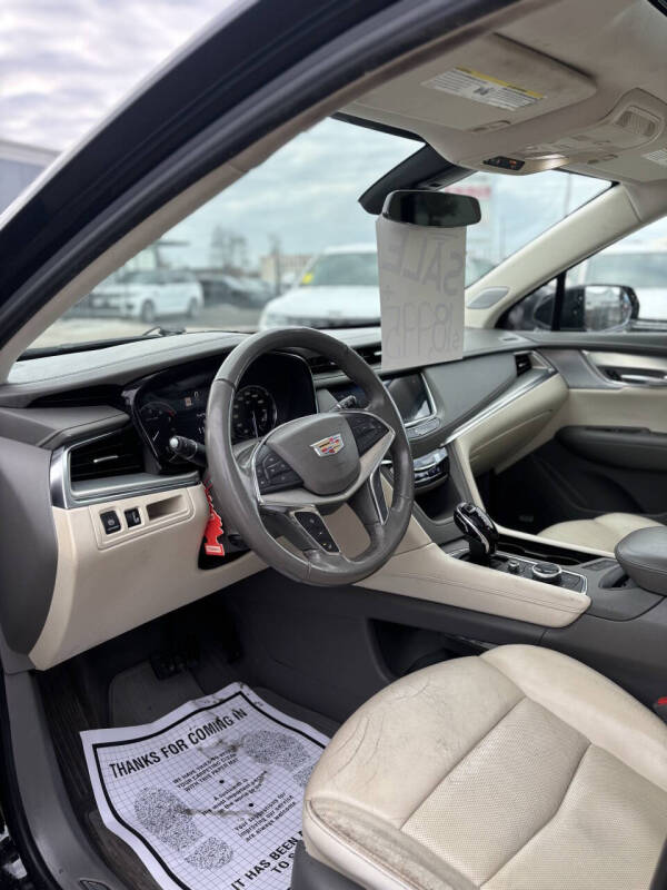 2020 Cadillac XT5 Premium Luxury