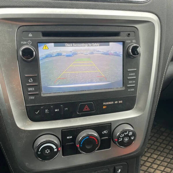 2015 GMC Acadia SLE-2