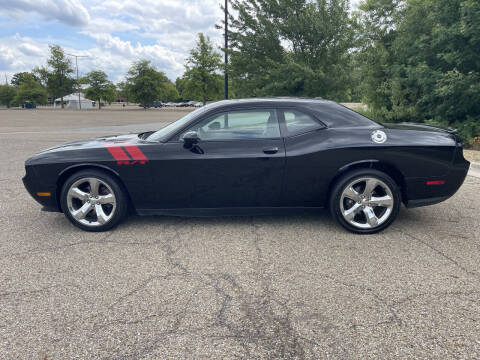 2014 Dodge Challenger R/T Plus