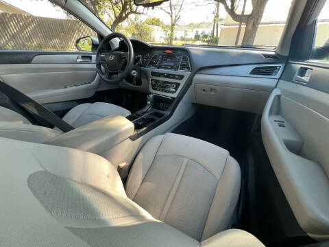 2015 Hyundai Sonata SE