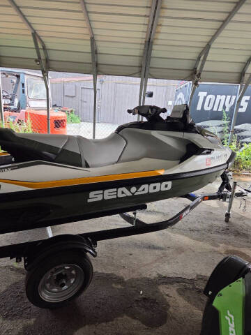 2020 Sea-Doo Fish Pro