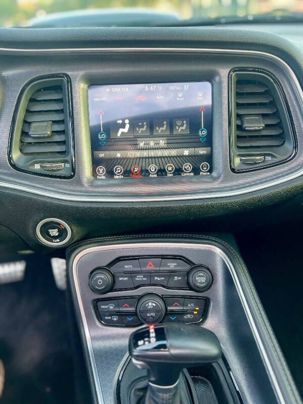 2017 Dodge Challenger T/A Plus