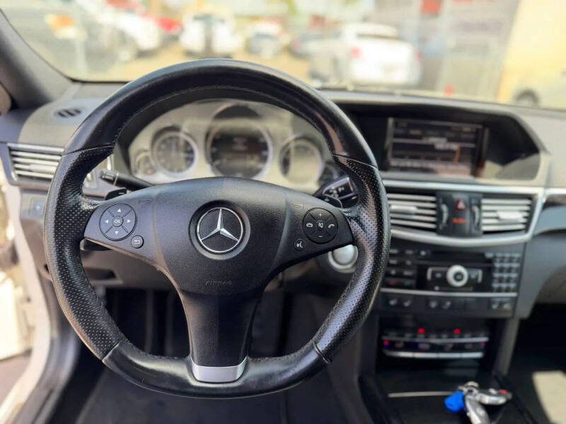 2011 Mercedes-Benz E-Class