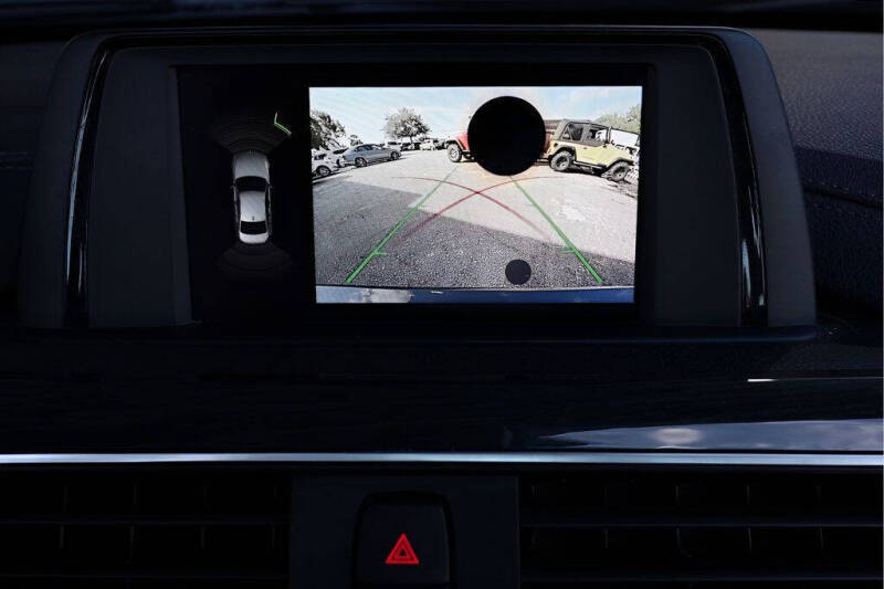 2018 BMW 3 Series 330i