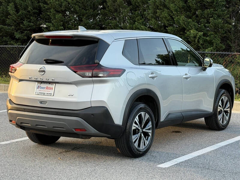2021 Nissan Rogue SV