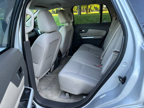 2011 Ford Edge SE
