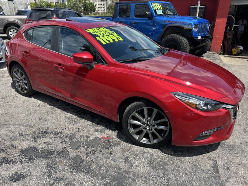 2018 Mazda MAZDA3 Touring