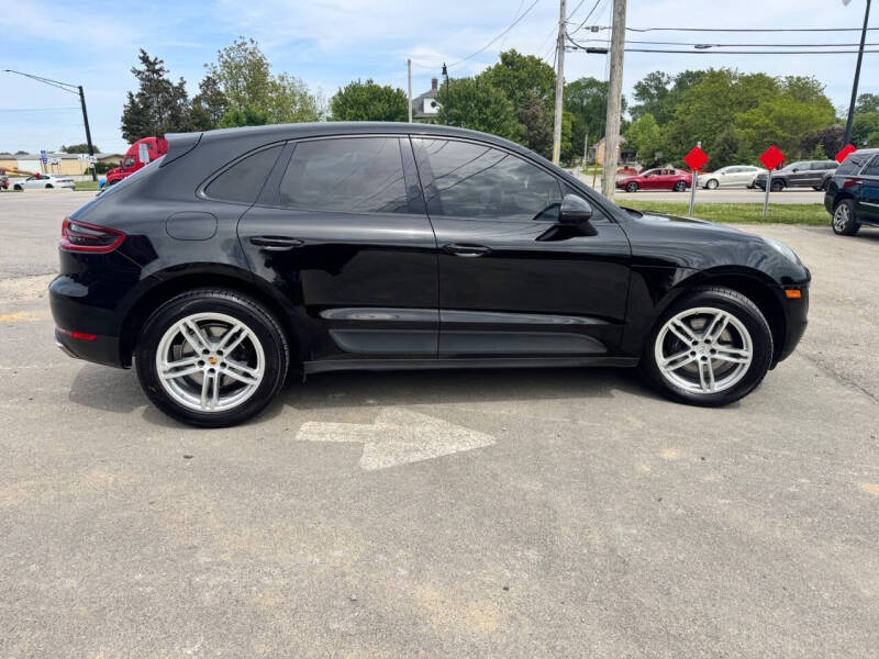 2017 Porsche Macan