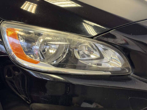 2018 Volvo V60 Cross Country T5 Premier