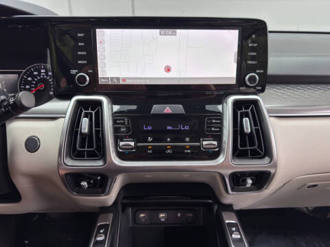 2023 Kia Sorento S