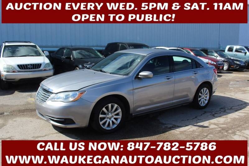 2013 Chrysler 200 for sale at Waukegan Auto Auction in Waukegan IL