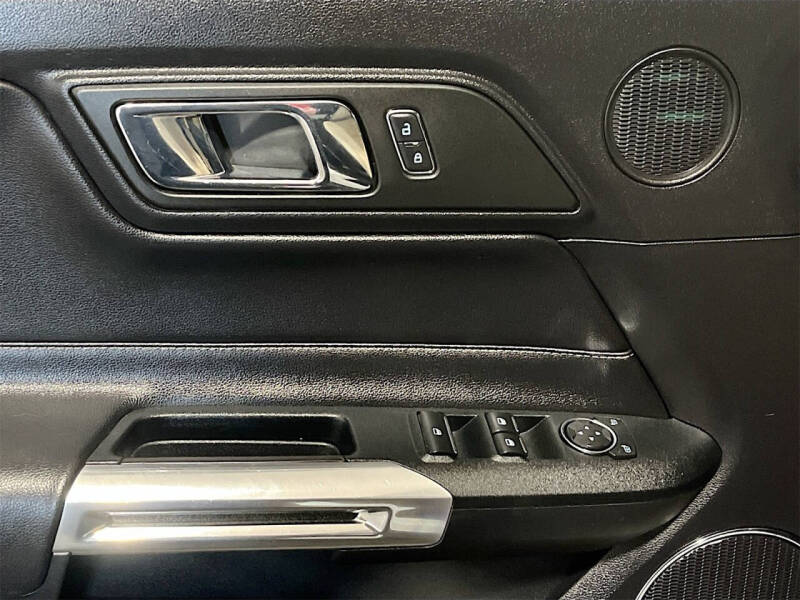 2015 Ford Mustang EcoBoost Premium