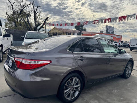 2017 Toyota Camry SE