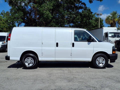 2020 Chevrolet Express 2500