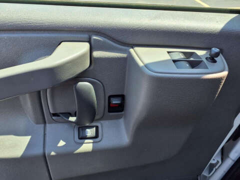2023 Chevrolet Express LT 3500