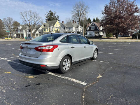 2012 Ford Focus S
