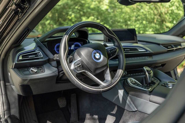 2015 BMW i8