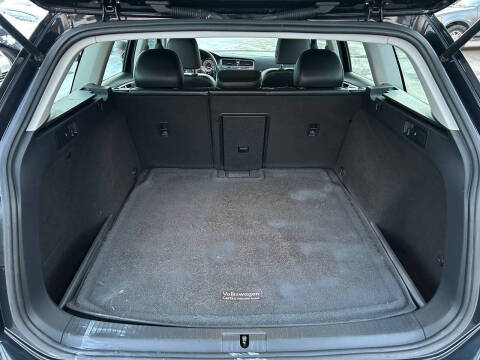 2017 Volkswagen Golf Alltrack TSI S 4Motion