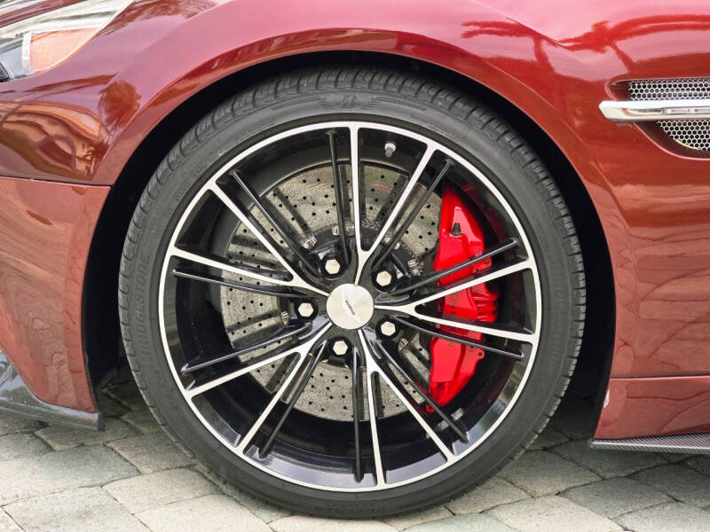 2014 Aston Martin Vanquish