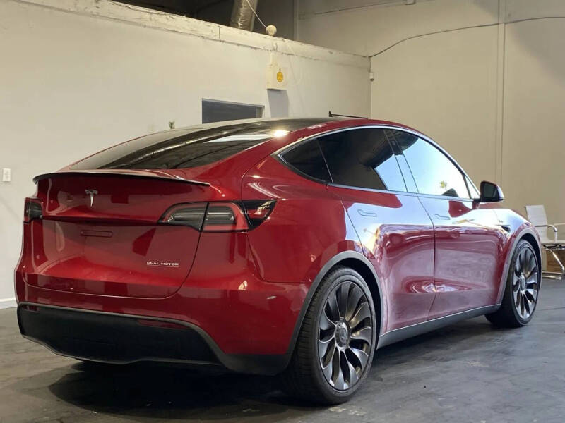 2020 Tesla Model Y Performance