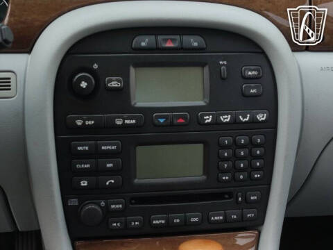 2002 Jaguar X-Type 2.5