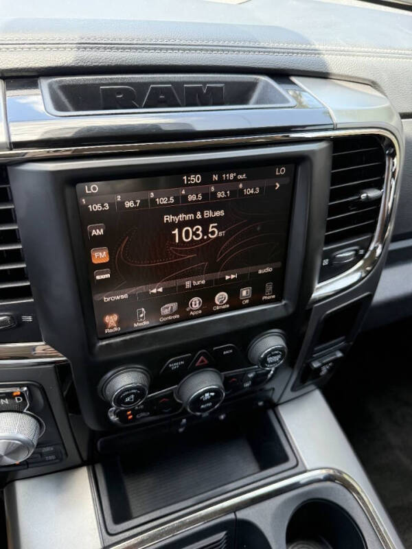 2016 RAM 1500 Sport