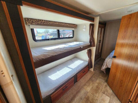 2016 Ford E-Series E-450 SD