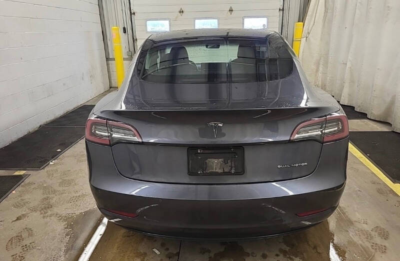 2019 Tesla Model 3 Long Range