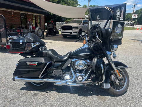 2013 Harley-Davidson FLHTK -