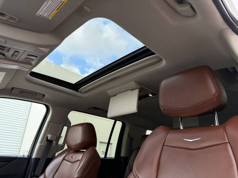 2015 Cadillac Escalade ESV Premium