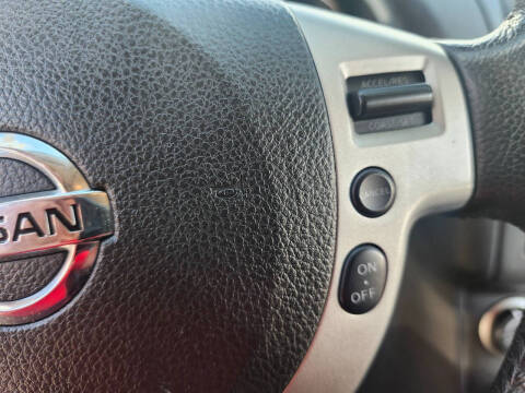 2013 Nissan Rogue SV w/SL Package