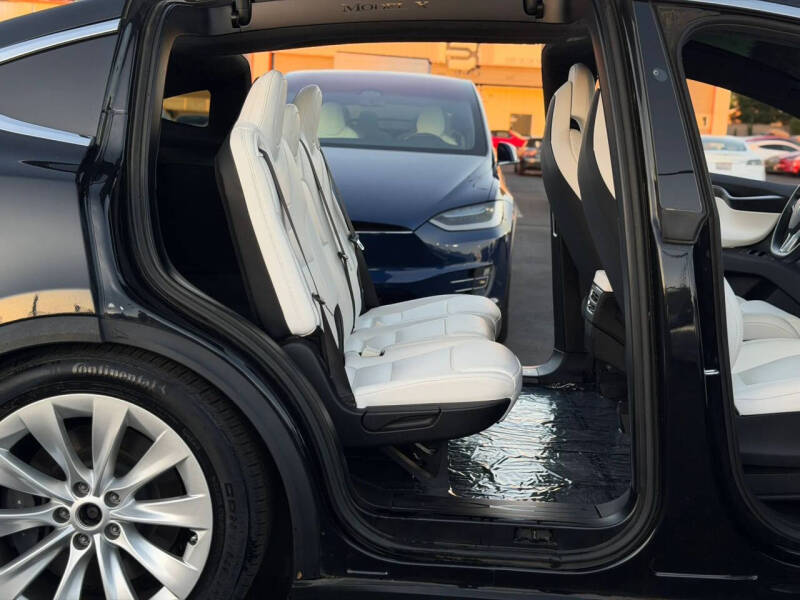 2017 Tesla Model X