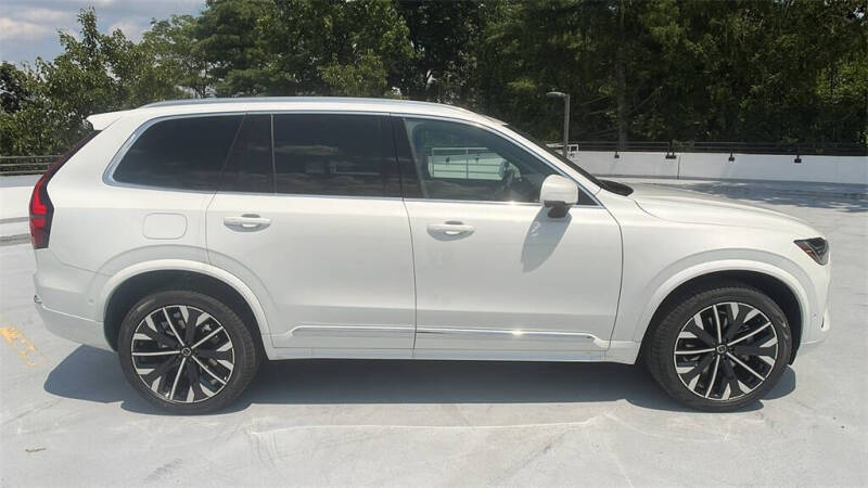 2026 Volvo XC90 B6 Plus 7P