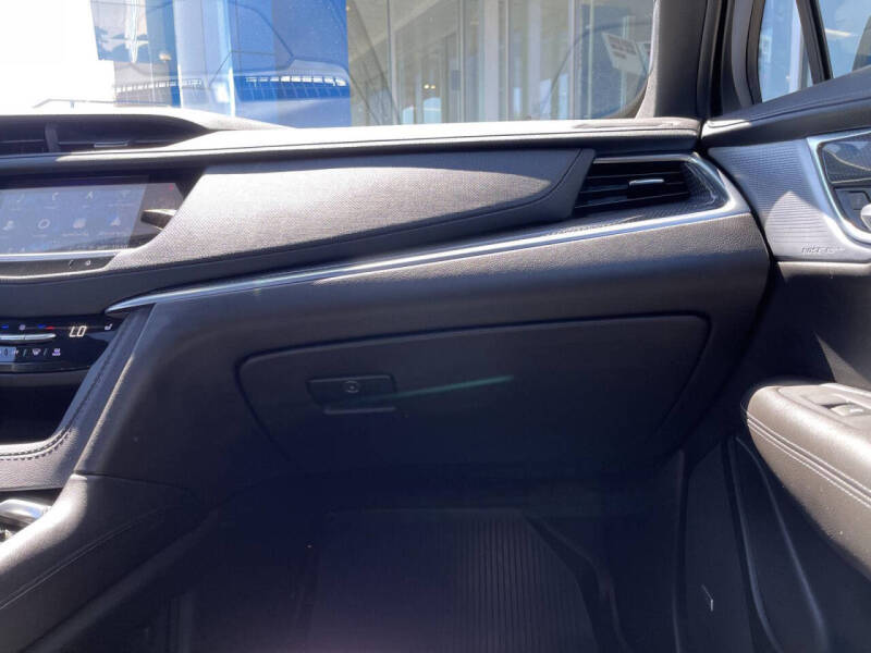 2024 Cadillac XT5 Sport