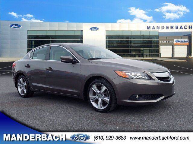 2013 Acura ILX for sale at Capital Group Auto Sales & Leasing in Freeport NY