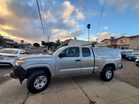 2018 Toyota Tacoma SR