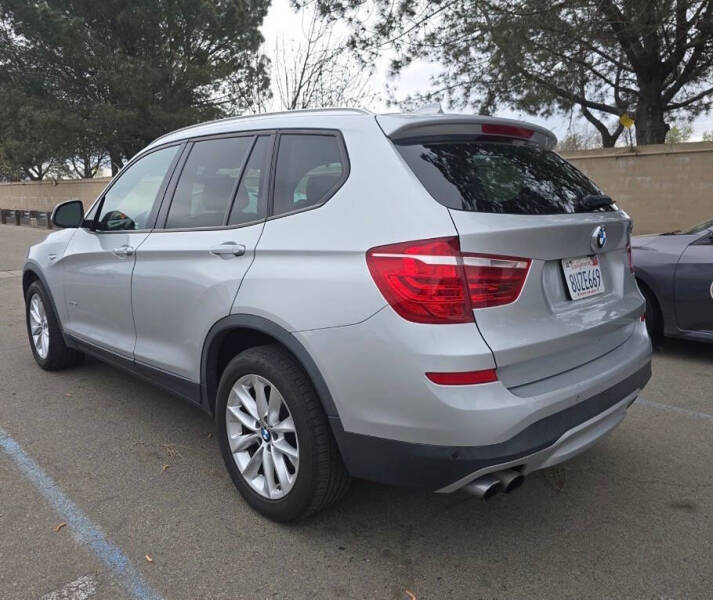 2017 BMW X3 sDrive28i