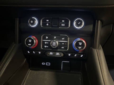 2023 GMC Yukon XL AT4