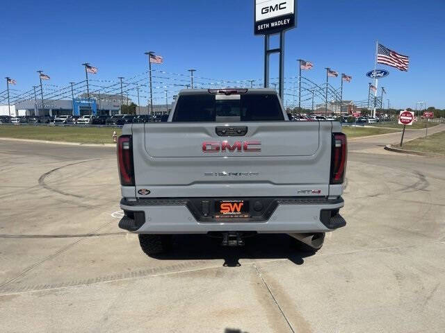 2024 GMC Sierra 2500HD