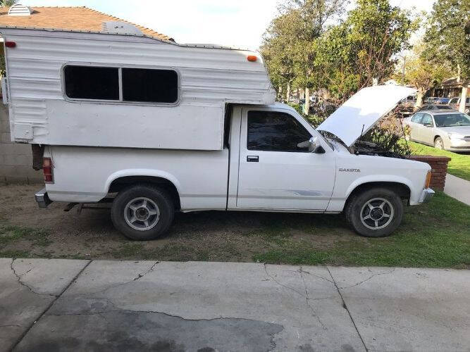 1987 Dodge Dakota