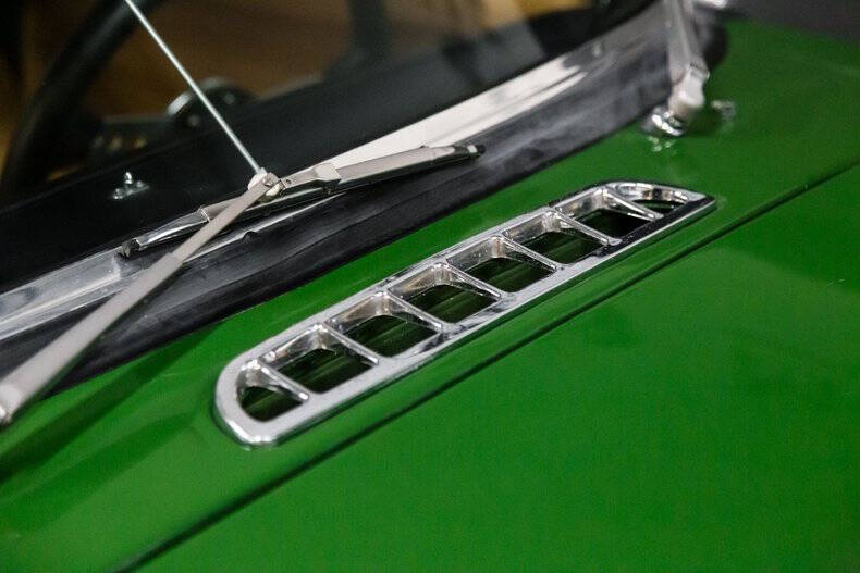 1967 MG RESTORED MG B