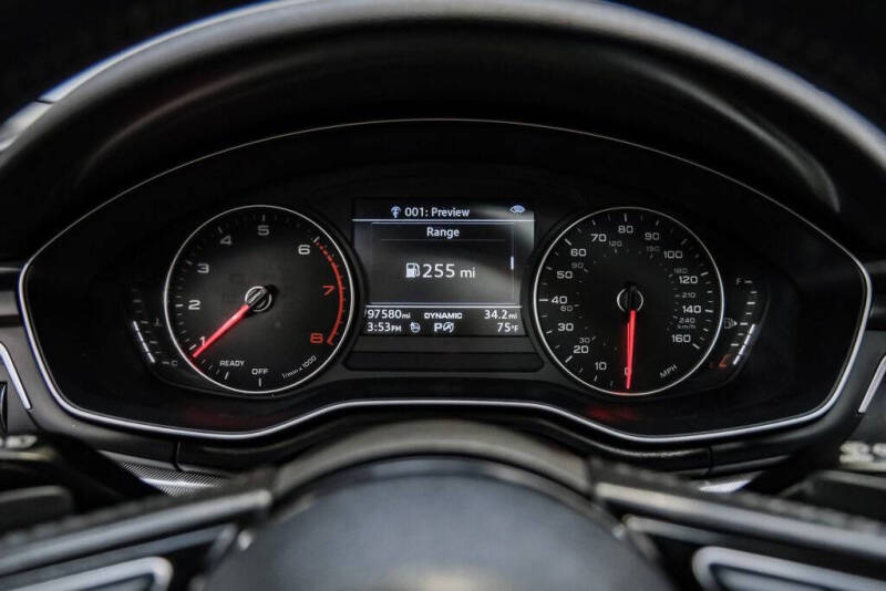 2017 Audi A4 2.0T quattro Premium