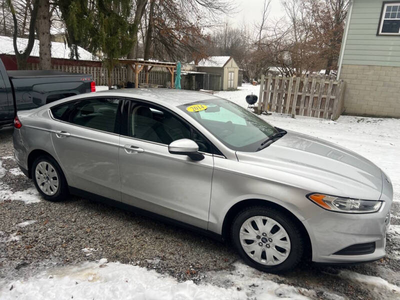 2014 Ford Fusion S